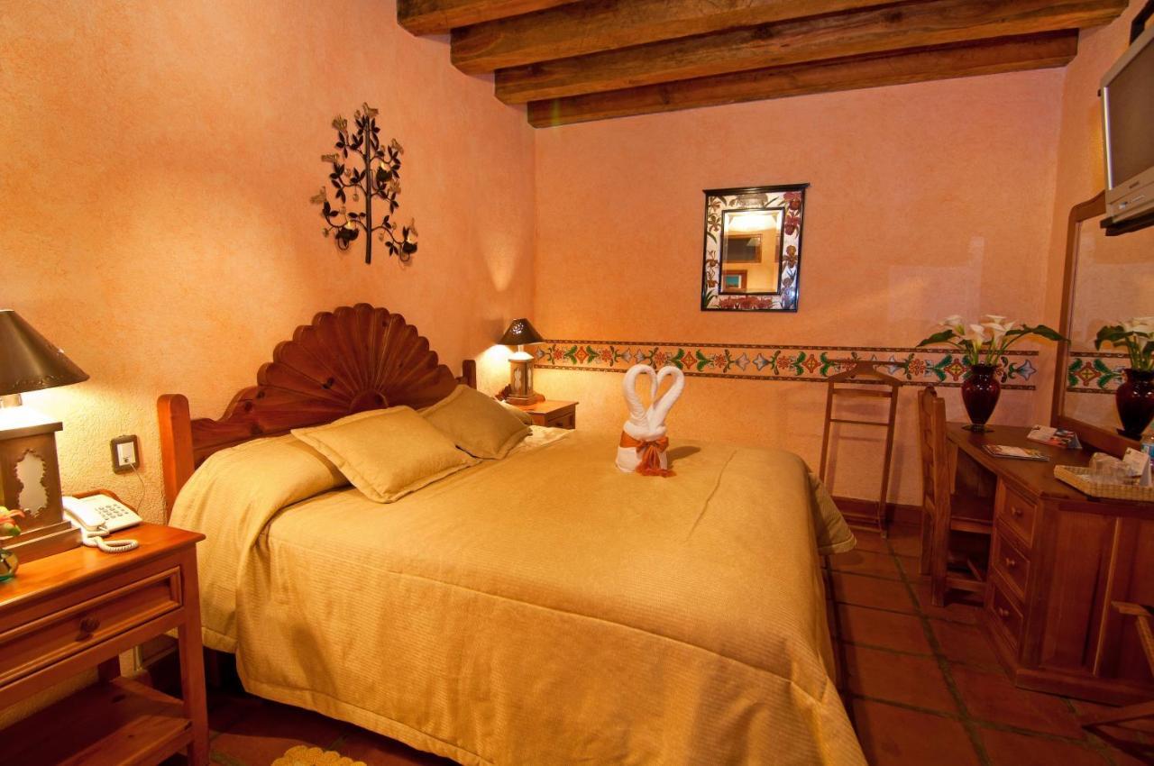 Hotel Pueblo Magico Pátzcuaro Exteriör bild