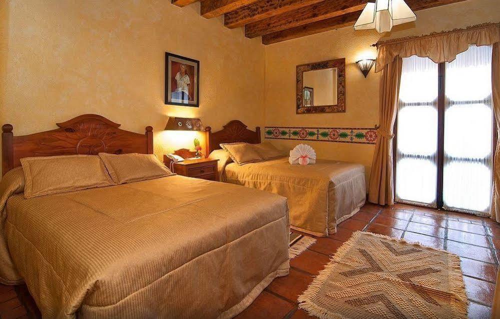 Hotel Pueblo Magico Pátzcuaro Exteriör bild